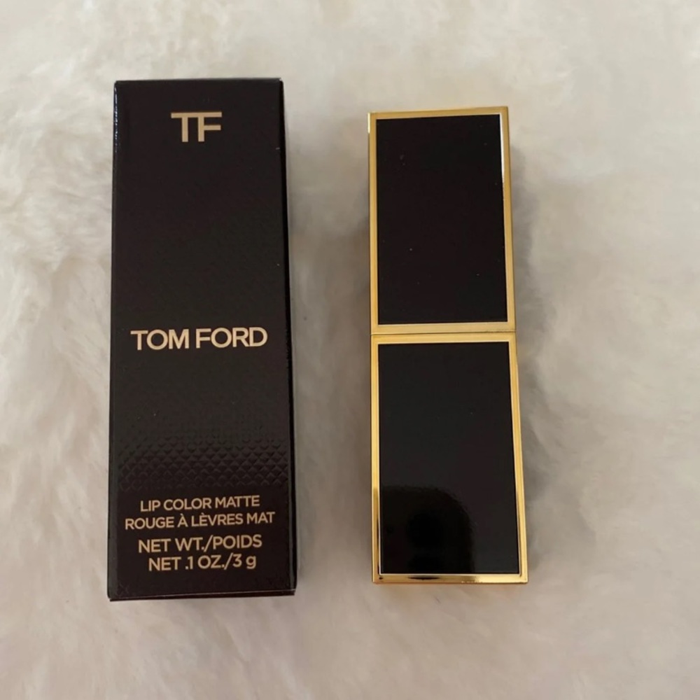 Tom Ford Lip Color Matte Lipstick - Ruby Rush - Picture 3 of 4